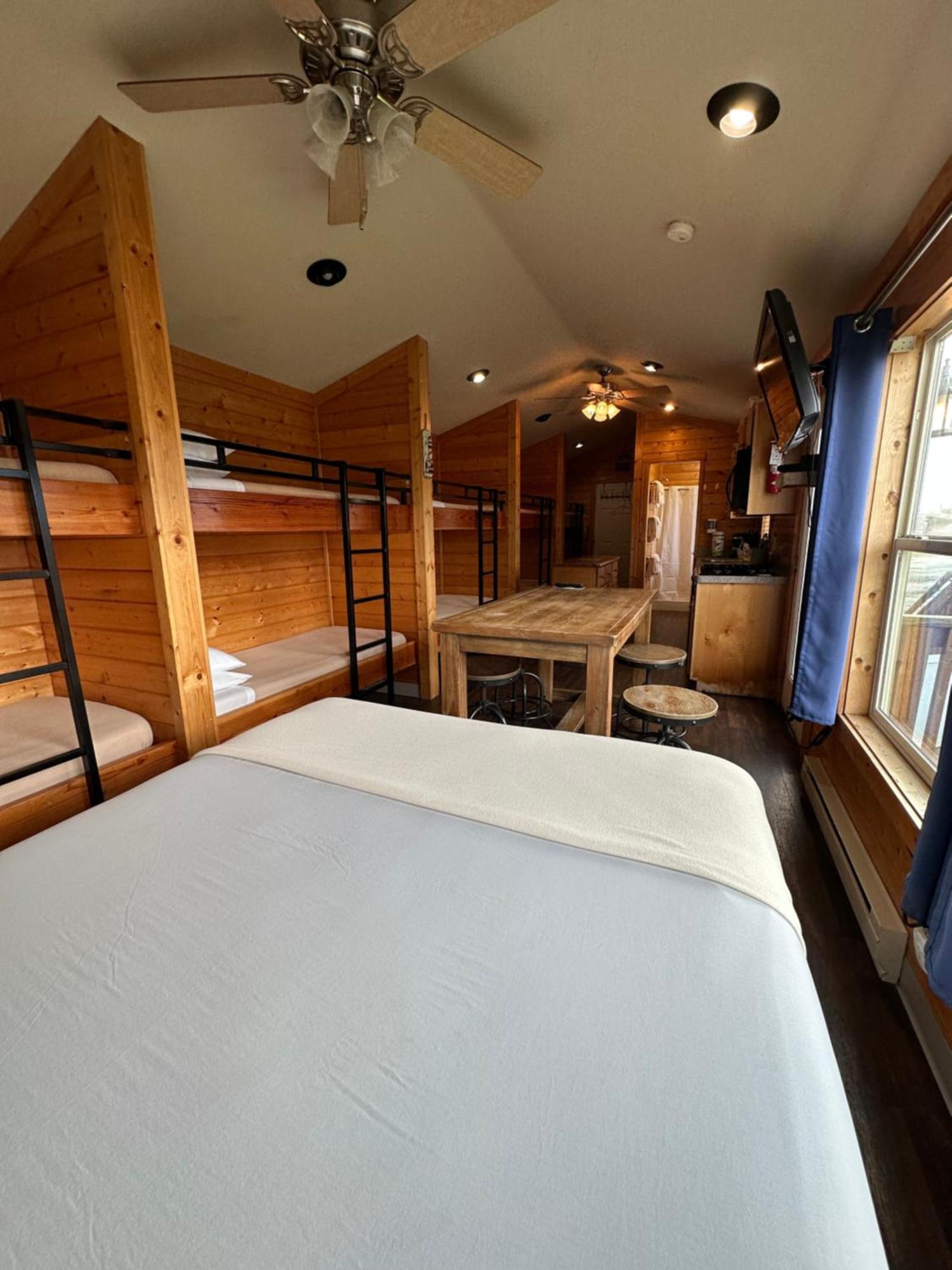 Westport Inn Cabins Εξωτερικό φωτογραφία