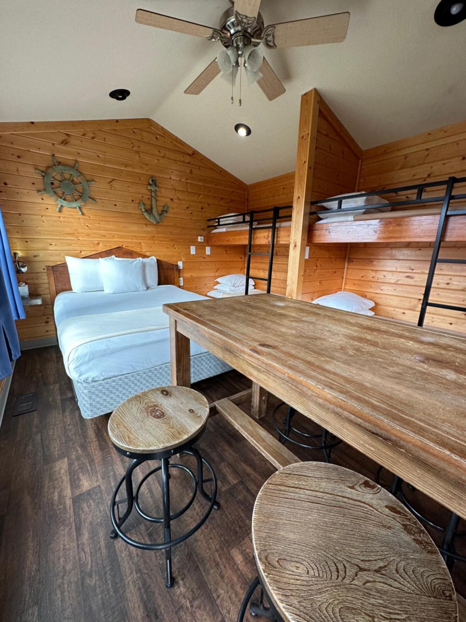 Westport Inn Cabins Εξωτερικό φωτογραφία